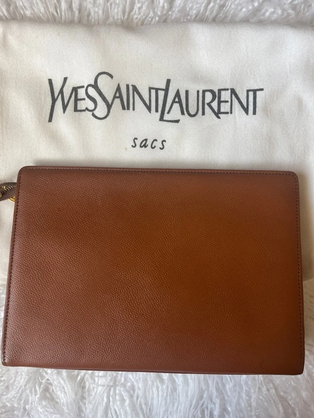 Yves Saint Laurent Tan Leather Zip Clutch with Gold Hardware - Picture 4 of 13